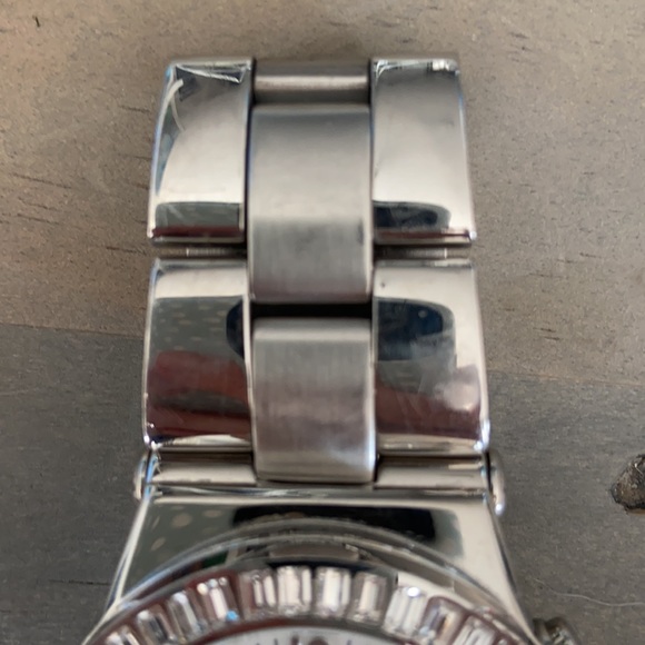 Michael Kors Watch - Picture 7 of 7